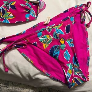 Magenta tropical bikini set